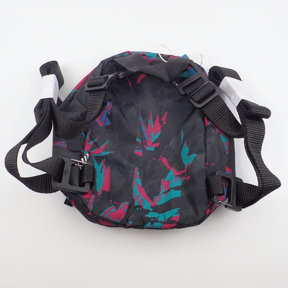โSOLDโ Adidas Mini Backpack - NWT - Picture 4 of 4